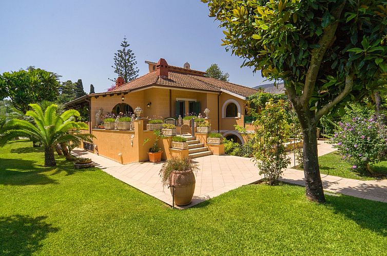 Vakantiehuis Luxus, Zentrum von Palermo, Mittelmeerpark, 3 k