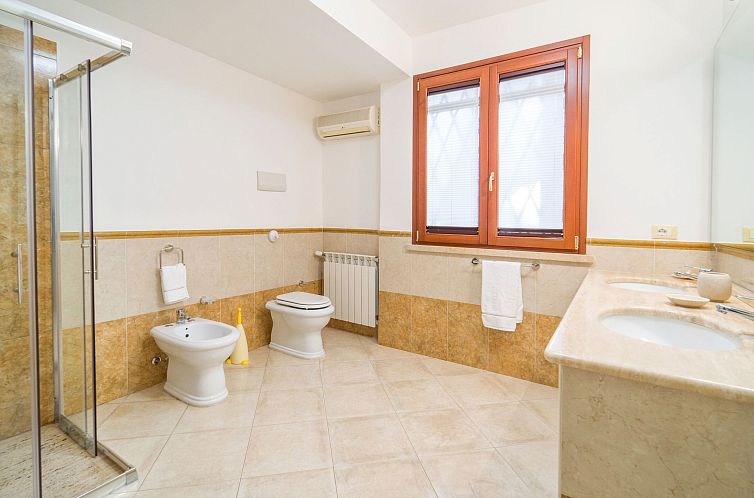 Vakantiehuis Luxus, Zentrum von Palermo, Mittelmeerpark, 3 k