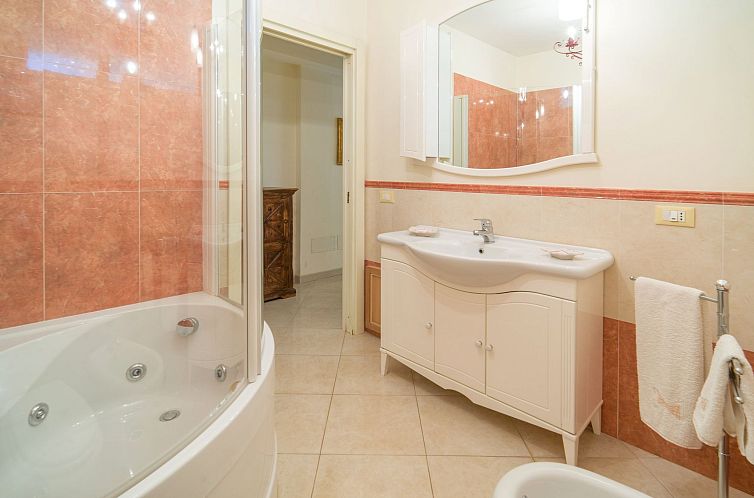 Vakantiehuis Luxus, Zentrum von Palermo, Mittelmeerpark, 3 k