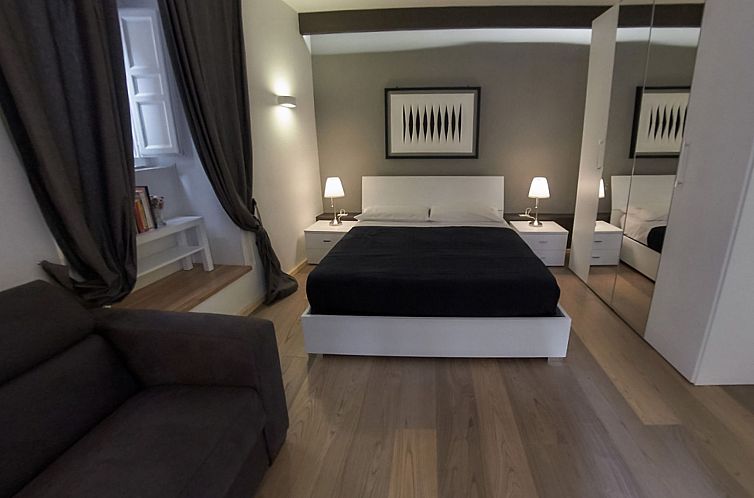 Appartement mit Balkon