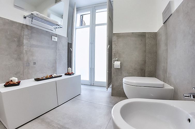 Appartement mit Balkon