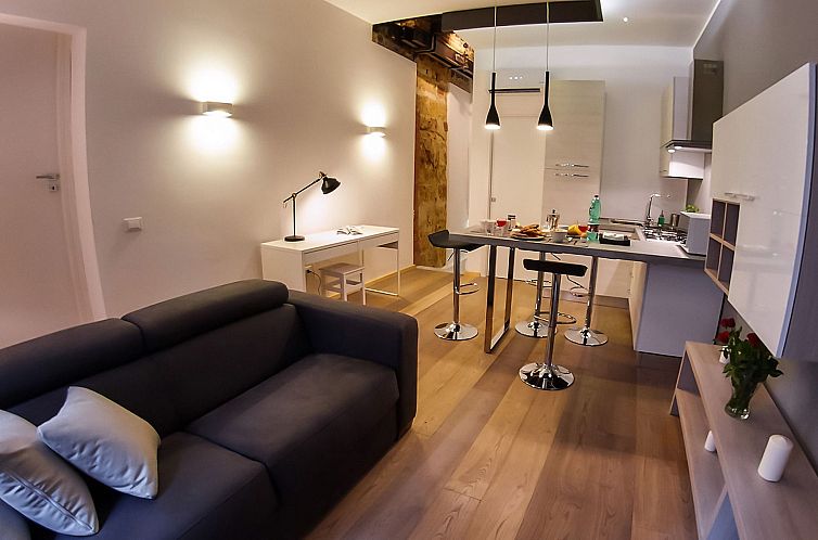 Appartement mit Balkon