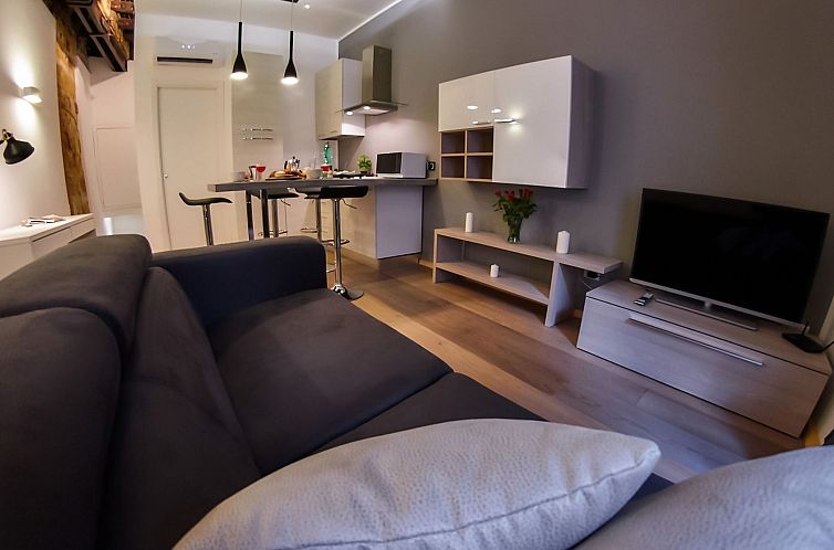 Appartement mit Balkon
