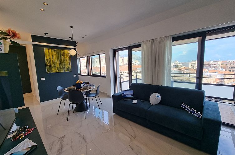 Appartement MaXelA Penthouse by Holiday World