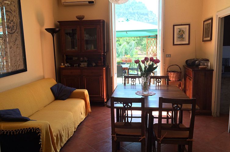 Appartement Wohnung in Jugendstilvilla