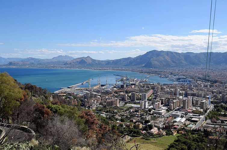 Appartement Wohnung mit Balkon