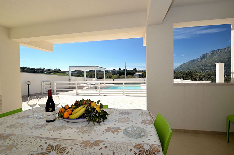 Vakantiehuis Chalet mit privatem Pool 8 Plätze klimatisiert