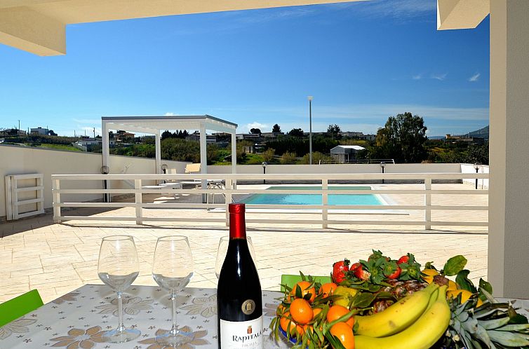 Vakantiehuis Chalet mit privatem Pool 8 Plätze klimatisiert