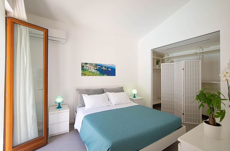 Vakantiehuis Villa in Sizilien am Meer mit beheiztem Pool