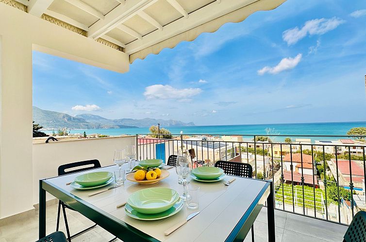 Guest house 09453116 - Apartment Sicily - Appartement Sea Life Giulia, 200 m vom Strand entfernt