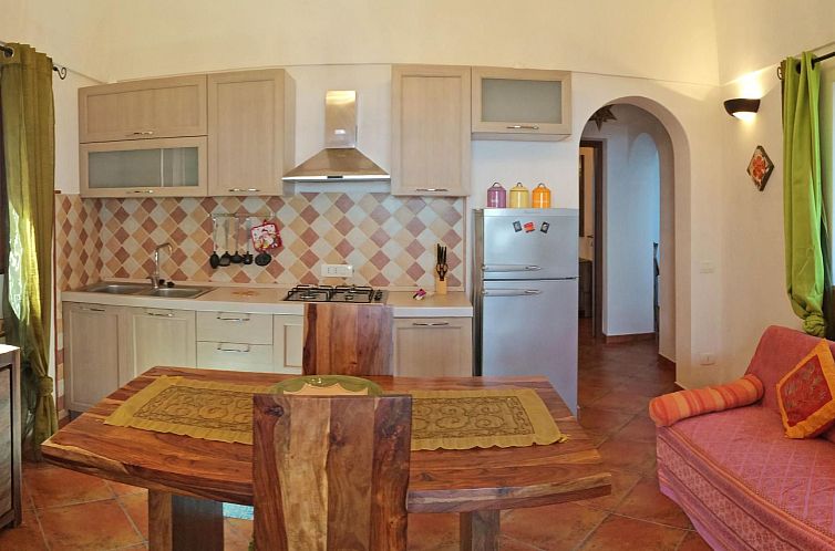 Appartement Dammuso mit Terrasse und Meerblick