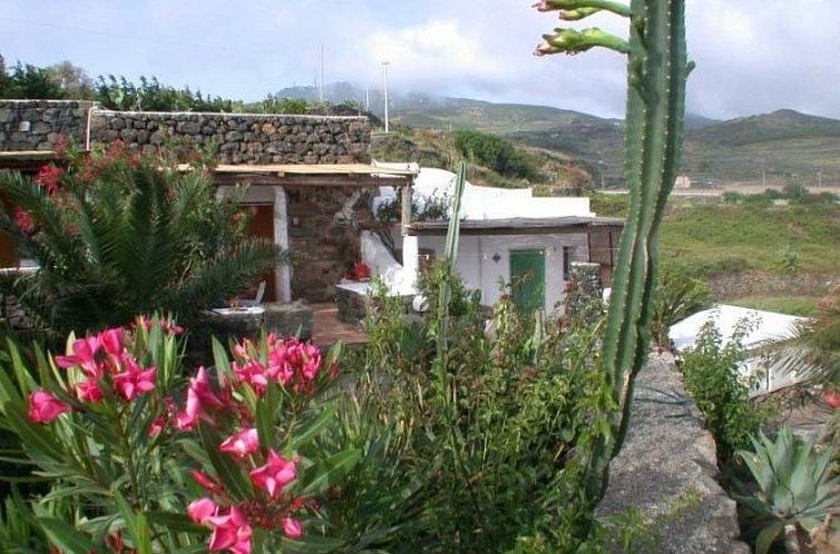 Appartement Dammuso Gelso' Wohnung mit Blick aufs Wasser