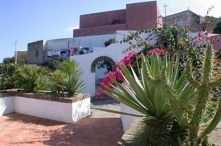 Appartement Wohnung 'Alba 8' mit Privatparkplatz