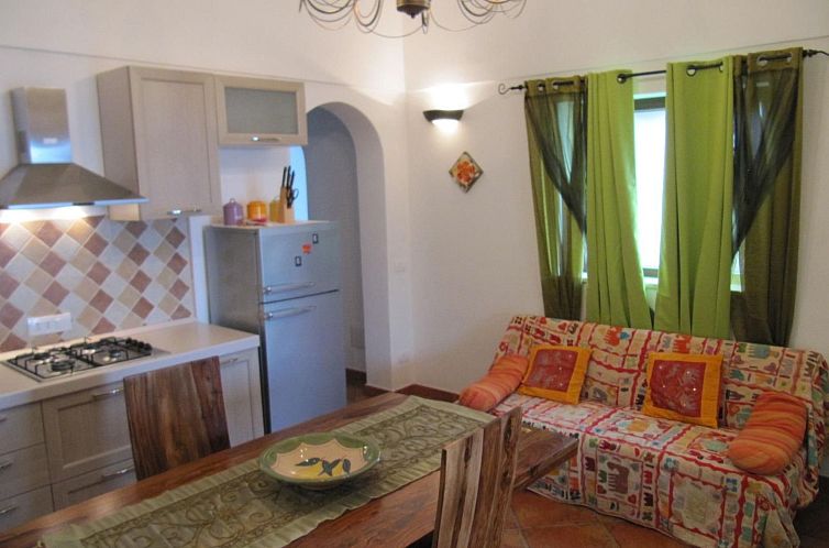 Appartement Dammuso mit Terrasse und Meerblick