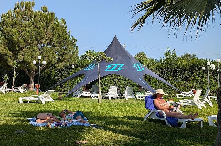 Appartement in Marsala mit Terrasse, gemeinschaftlichem Pool