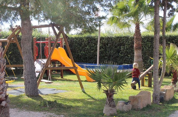 Appartement in Marsala mit Terrasse, gemeinschaftlichem Pool