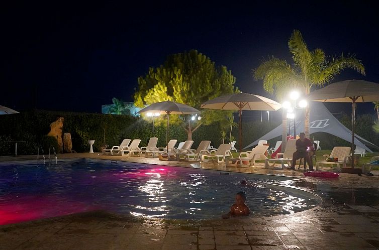 Appartement in Marsala mit Terrasse, gemeinschaftlichem Pool