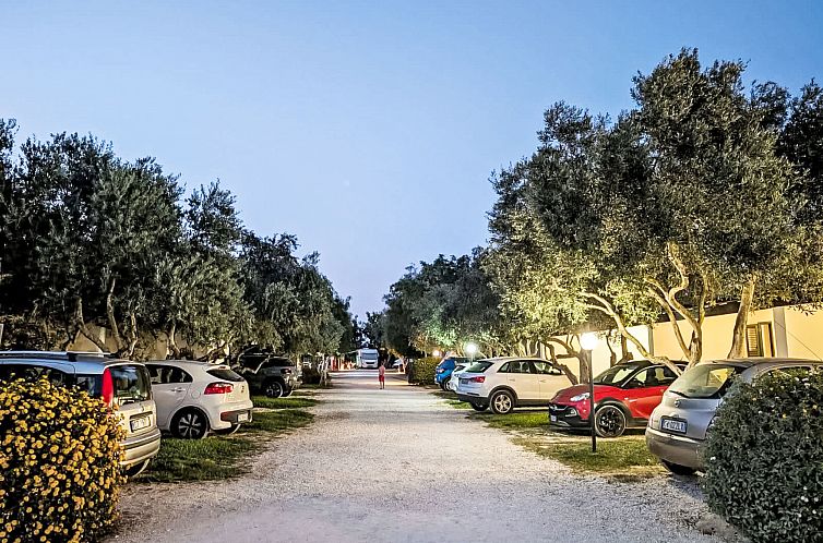 Appartement Angenehme Wohnung mit Terrasse, Schwimmbad