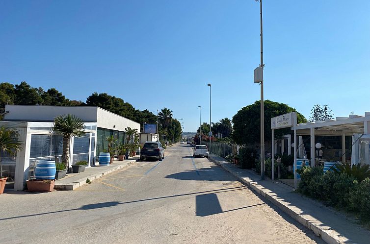 Vakantiehuis Villa 'Mama Cossyra' in der Nähe des Strandes