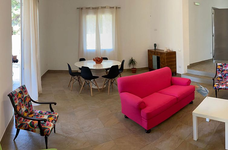 Vakantiehuis Villa 'Mama Cossyra' in der Nähe des Strandes