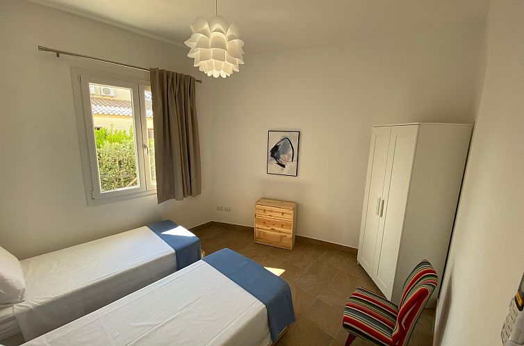 Vakantiehuis Villa 'Mama Cossyra' in der Nähe des Strandes