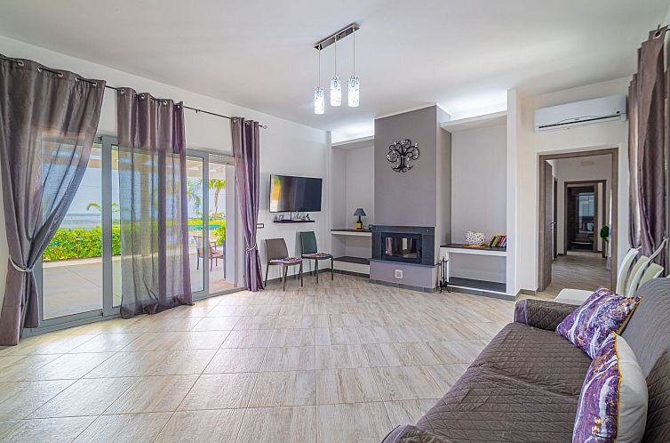 Vakantiehuis Villa 'Mamma Antonella' mit privatem Pool