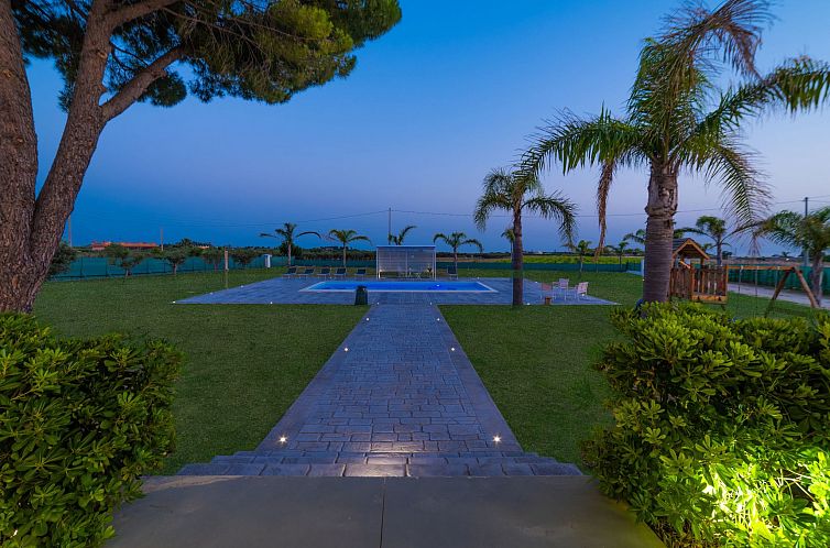 Vakantiehuis Villa 'Mamma Antonella' mit privatem Pool