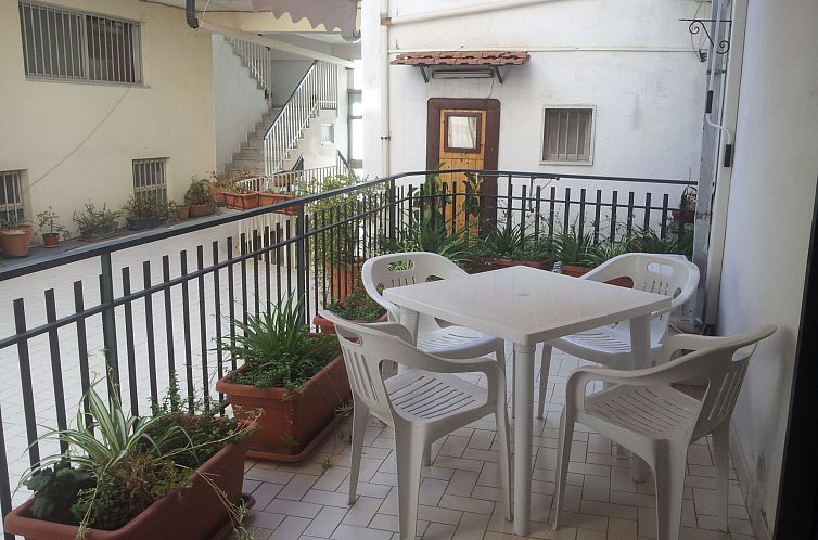 Guest house 0947011 - Apartment Sicily - Appartement Gemütliche Wohnung in Borgo-Sanzio mit Privatpa