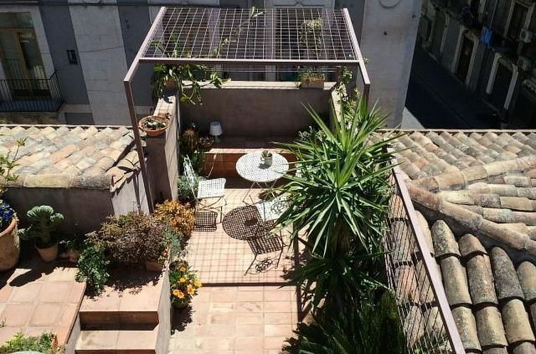 Appartement mit Balkon