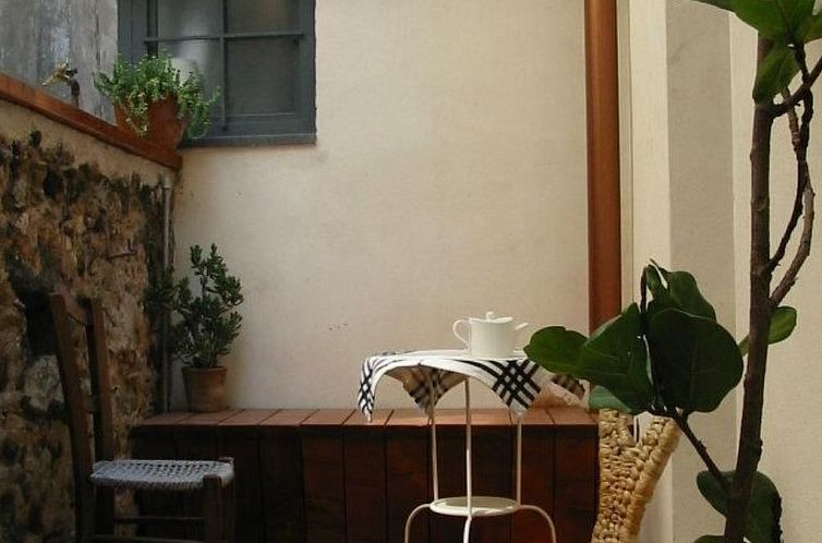 Appartement mit Balkon