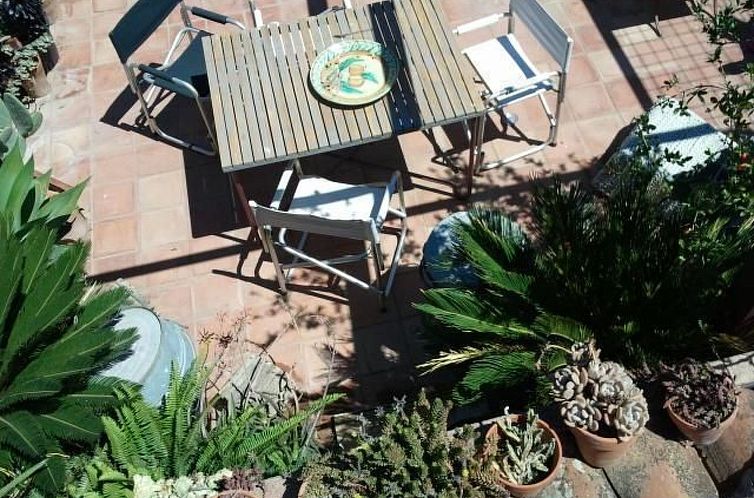 Appartement mit Balkon