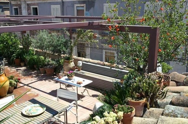 Appartement mit Balkon