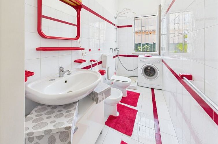 Vrijstaande woning in Noto