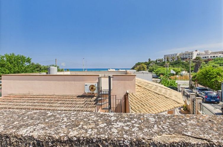 Vrijstaande woning in Noto