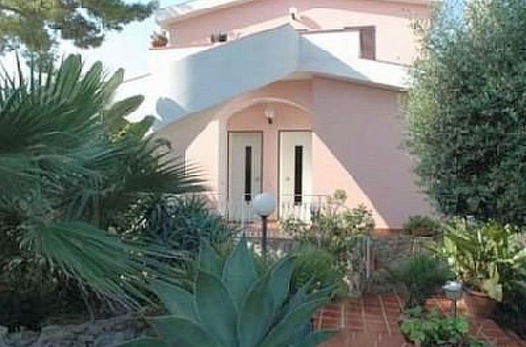 Appartement SYRAKUS IN WOHNSITZ MIT POOL PLEMMIRIO