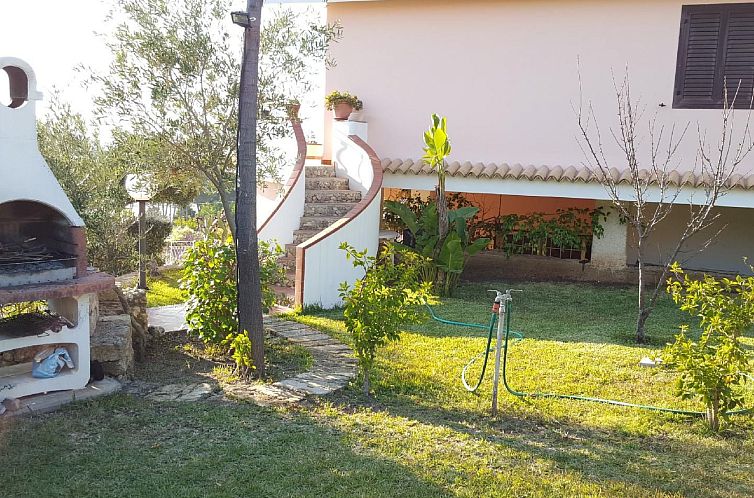 Appartement SYRAKUS IN WOHNSITZ MIT POOL PLEMMIRIO