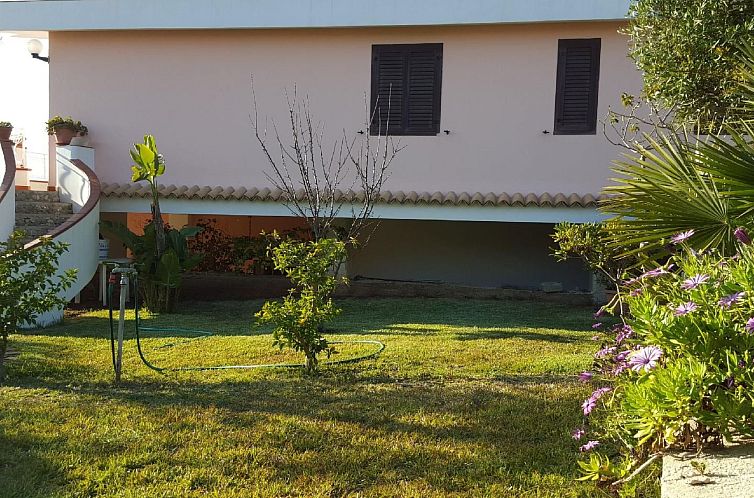 Appartement SYRAKUS IN WOHNSITZ MIT POOL PLEMMIRIO