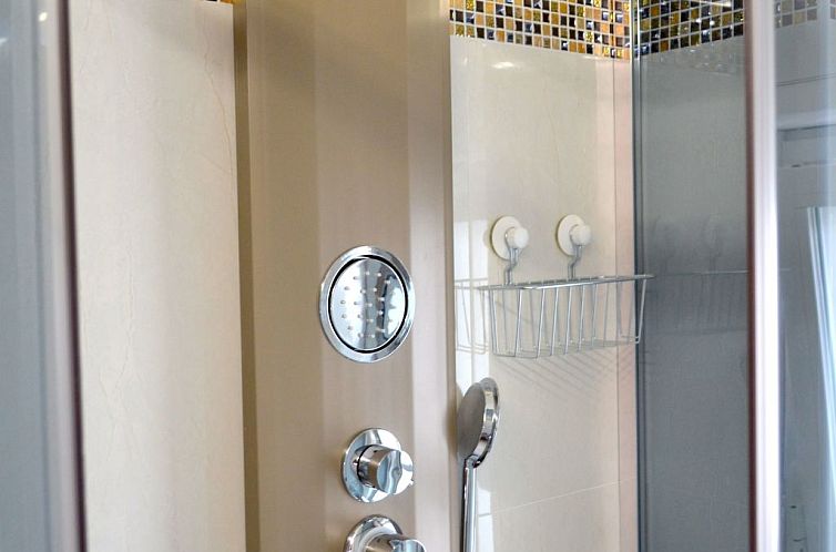 Appartement "Rivamare Loft" mit Waschmaschine und Geschirrsp