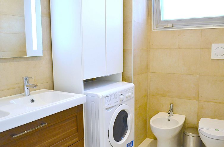Appartement "Rivamare Loft" mit Waschmaschine und Geschirrsp