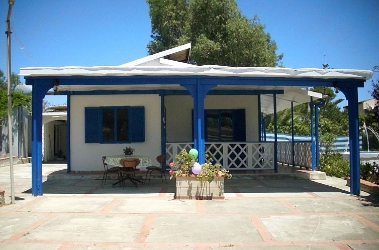 Vakantiehuis 'Villetta mare' mit Blick aufs Wasser