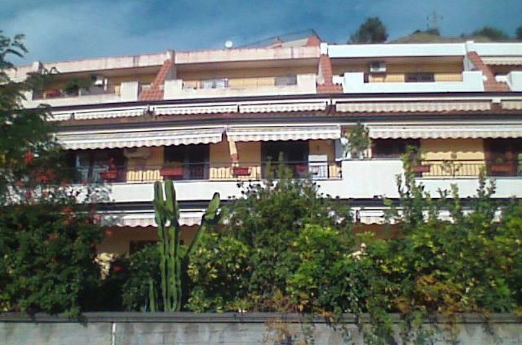 Appartement 'Entire' mit Terrasse