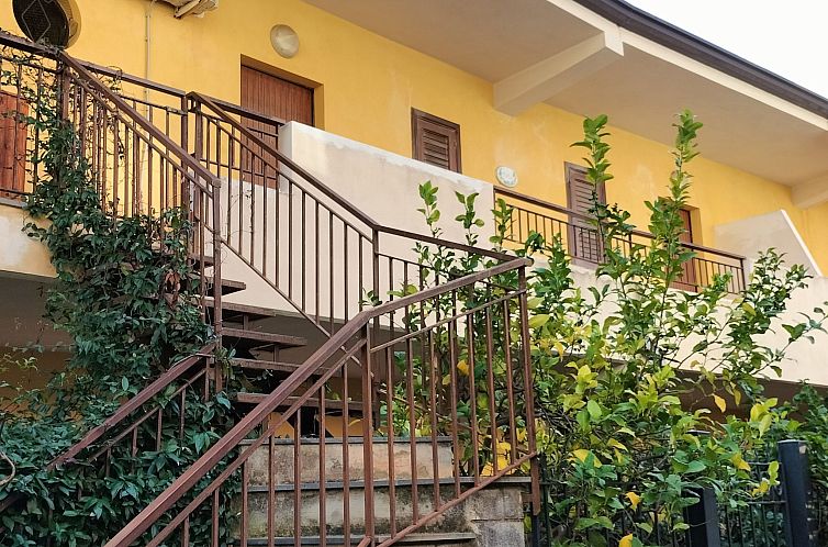Appartement mit Terrasse
