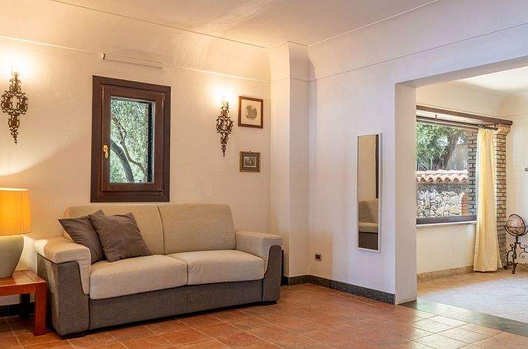 Vakantiehuis Villa Finù - Panoramavilla mit Pool