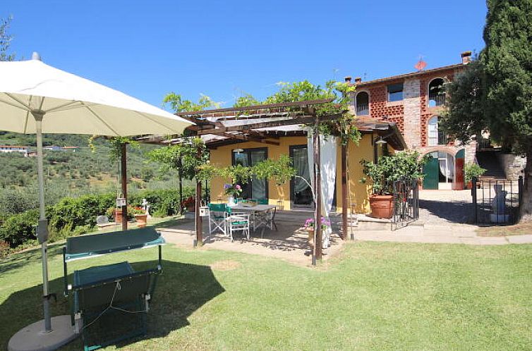 Vrijstaande woning in Lucca