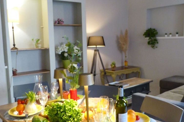 Appartement Unterkunft, Klimaanlage, Wi-Fi, historisches Zen