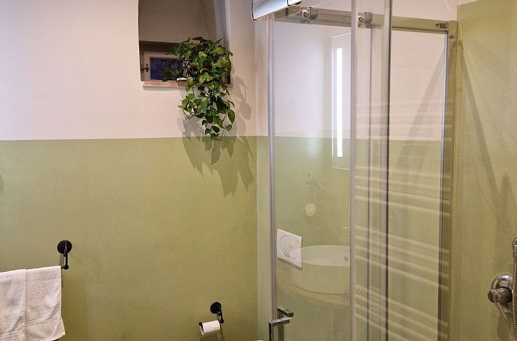 Appartement Unterkunft, Klimaanlage, Wi-Fi, historisches Zen