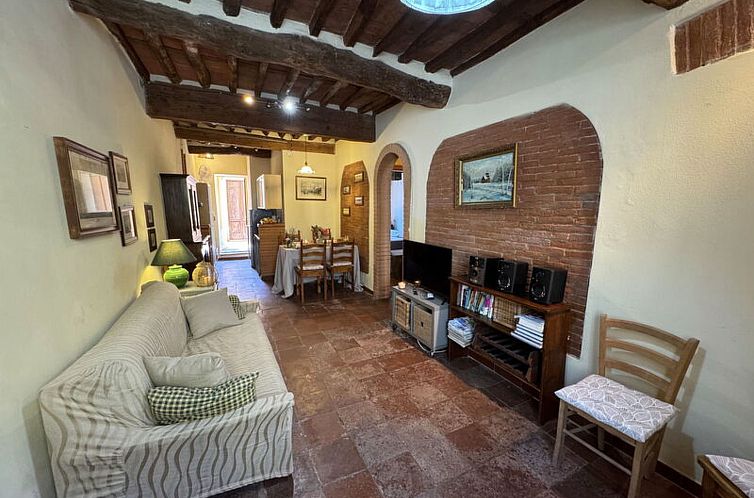 Guest house 0950135 - Apartment Tuscany / Elba - Appartement Casina Bella Di Lucca