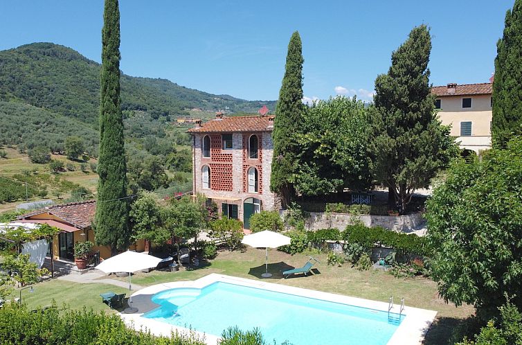 Vrijstaande woning in Lucca