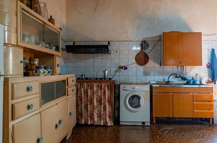 Geschakelde woning en Pomarance