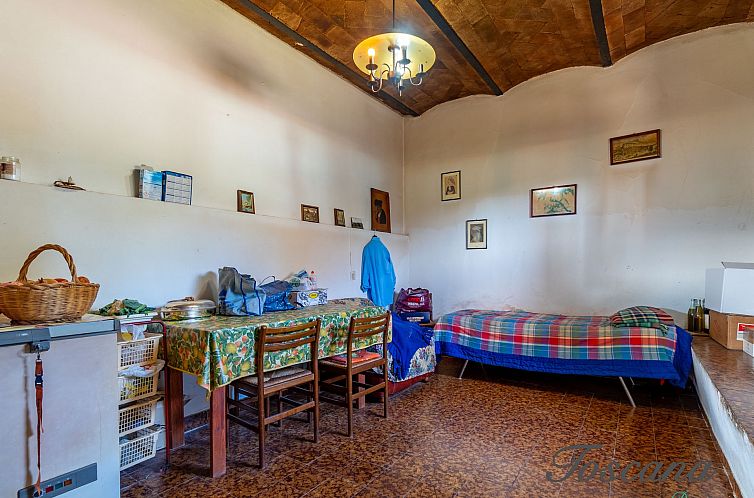 Geschakelde woning en Pomarance